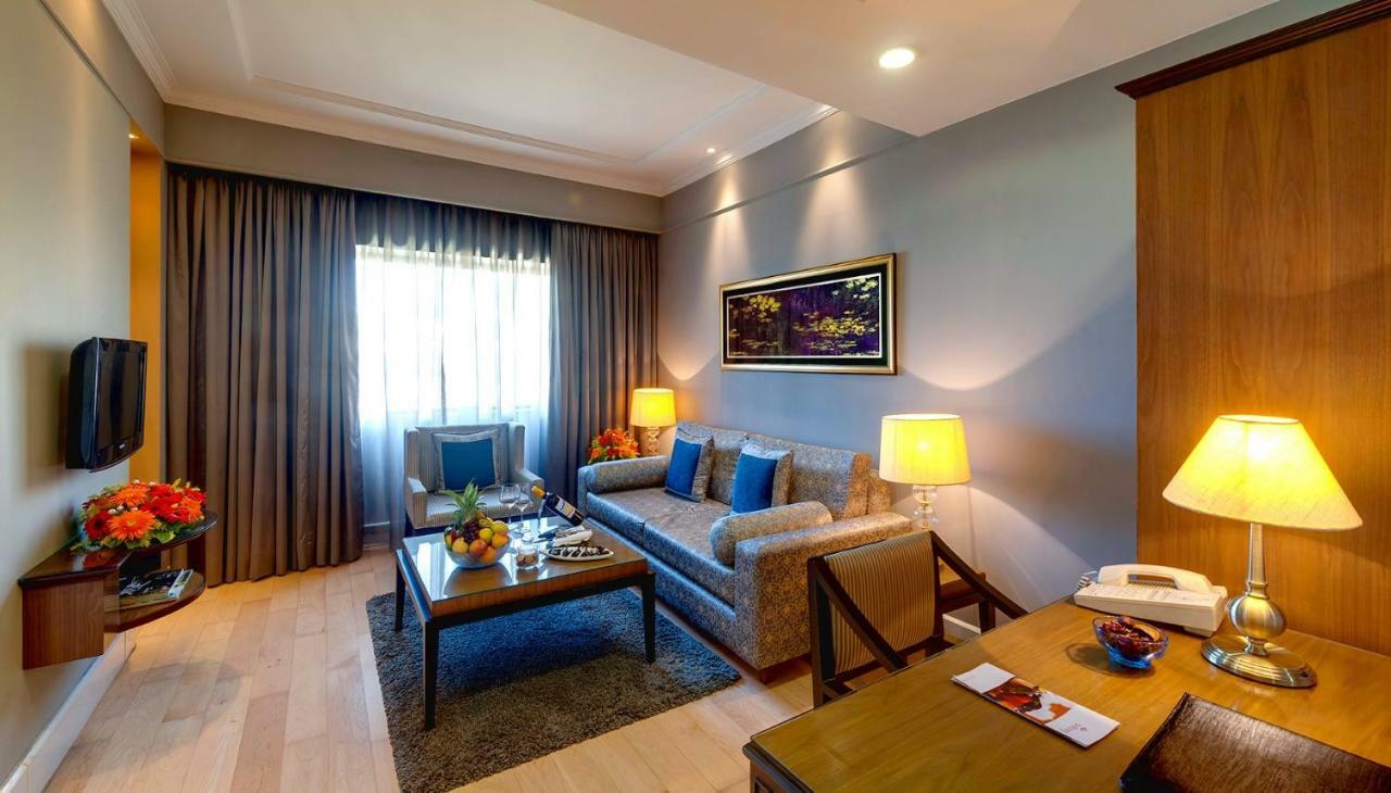 Kenilworth Hotel, Колката Екстер'єр фото